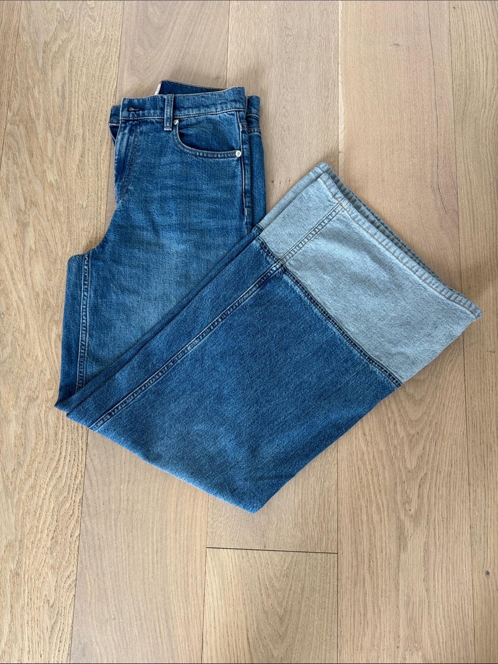 Alice + Olivia Wilson High-Rise Wide-Leg Jeans